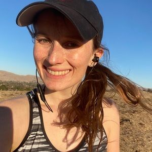 Meet your Posher, Lauren